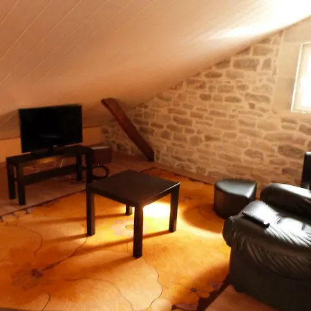 بيت للعطل Du Comtal *